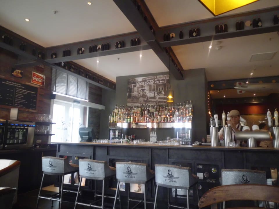 "St. Louis" Bar Hotel Bell Rock Europa-Park