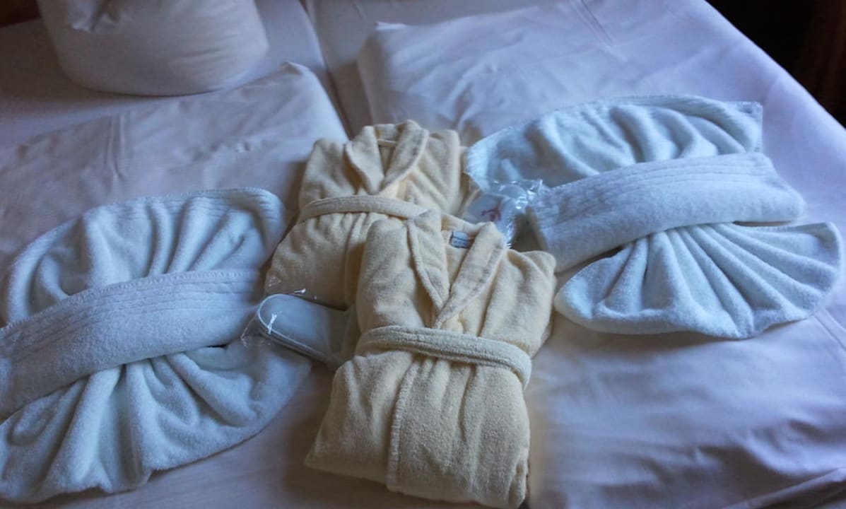 Tücher und Mäntel Hotel Harmonie