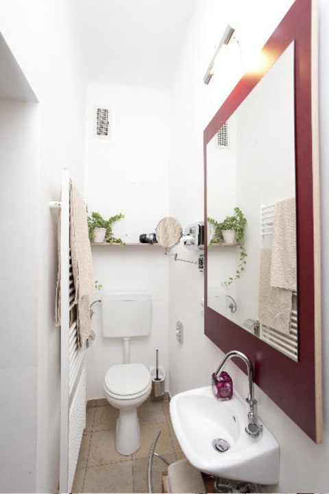 Baño Vienna City Apart