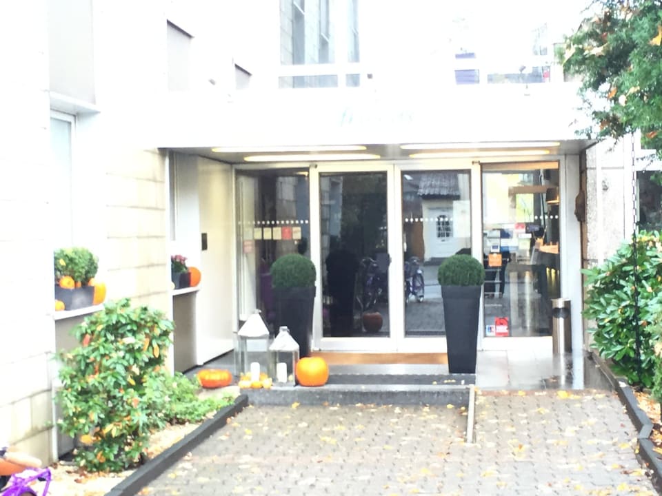 Hotel Eingang Hotel Medo