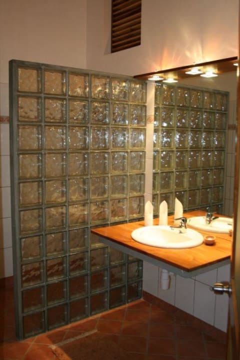 Zimmer Hibiscus Garden Hotel