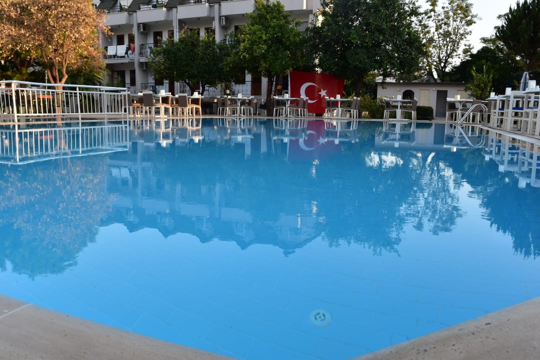 Pool Ares Hotel Kemer