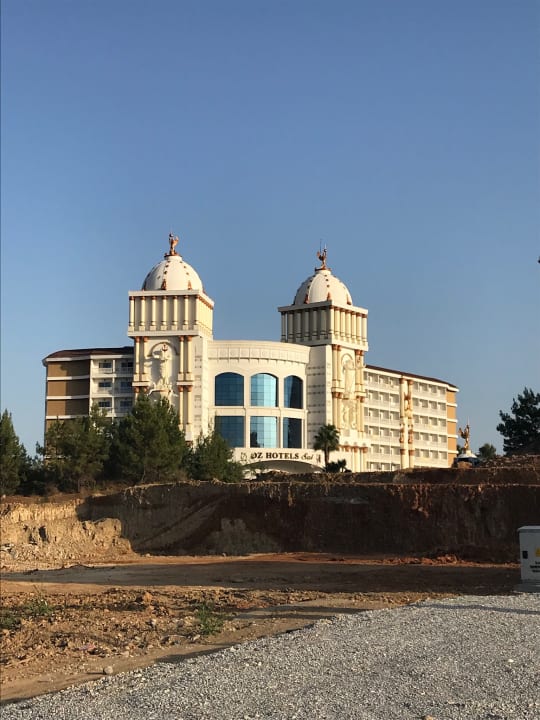 Außenansicht Oz Hotels Sui Resort