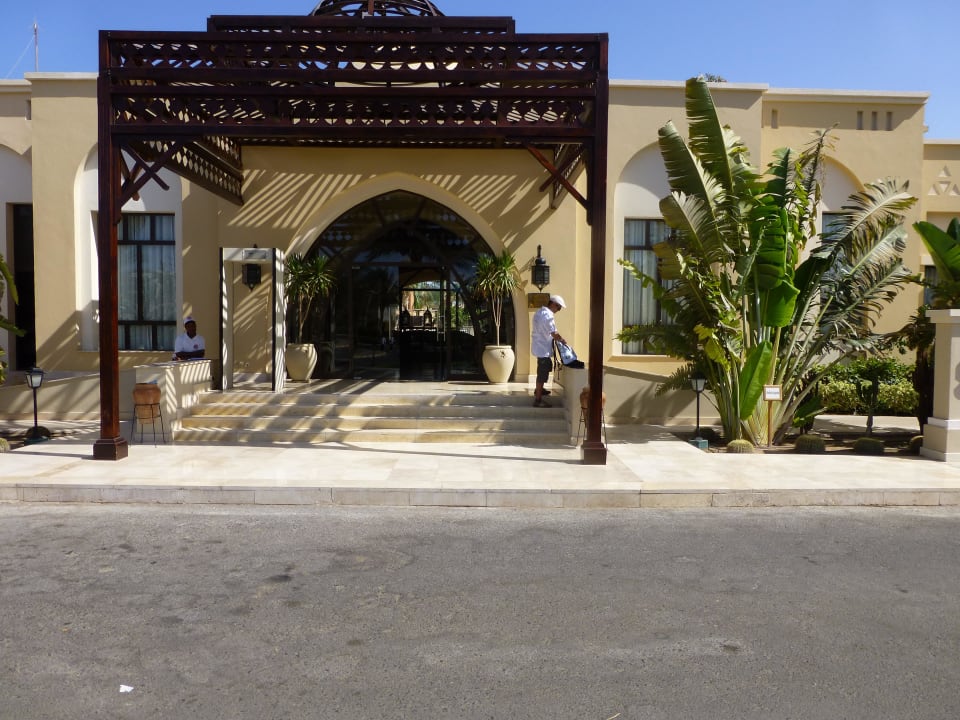 Eingang Jaz Dar EL Madina