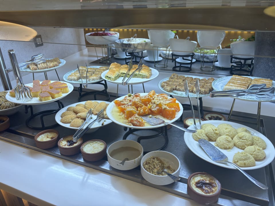Gastro Rixos Park Belek - The Land of Legends Access