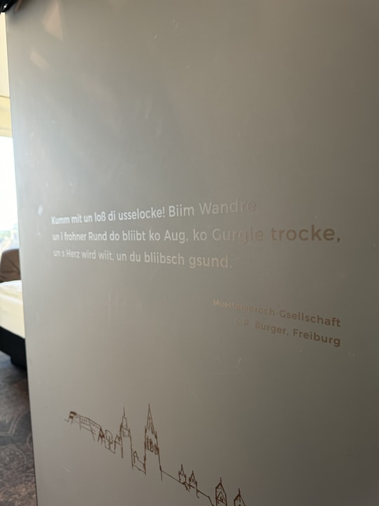 Zimmer Motel One Freiburg