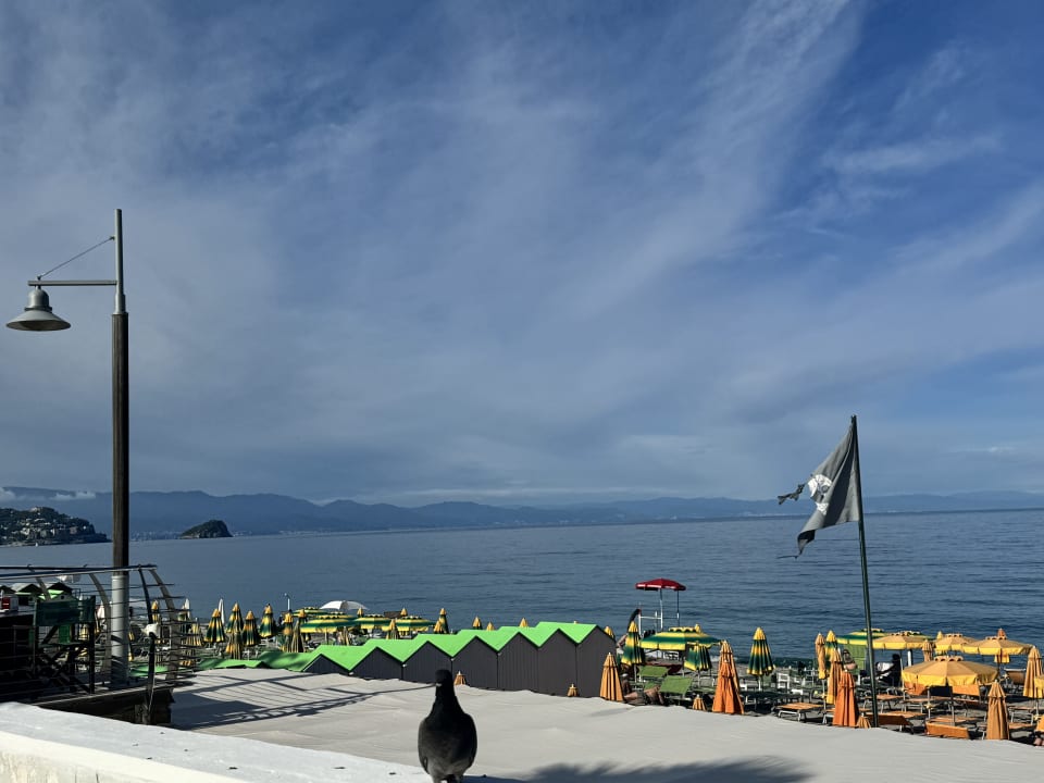 Strand Albergo Madri Pie