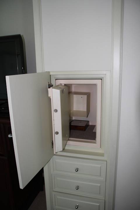 Safe Hotel The Peninsula Bangkok