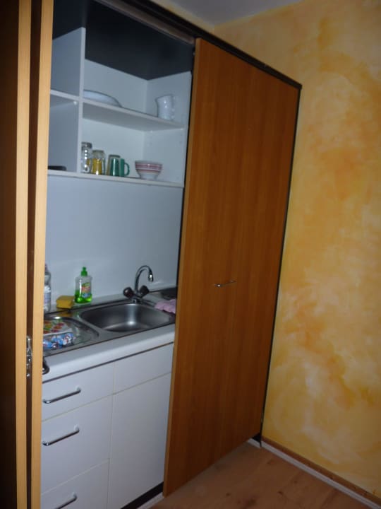    versteckte Küchenzeile, clever ; ) Rundlingsdorf Sagasfeld