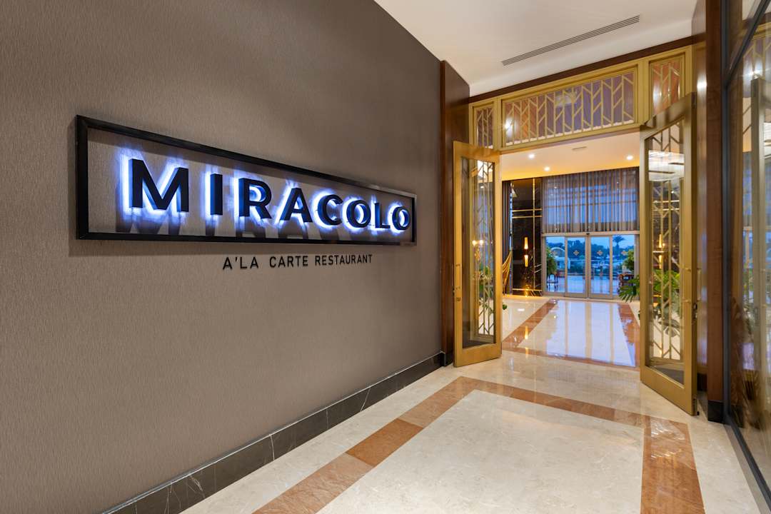 Gastro Hotel Miracle Resort