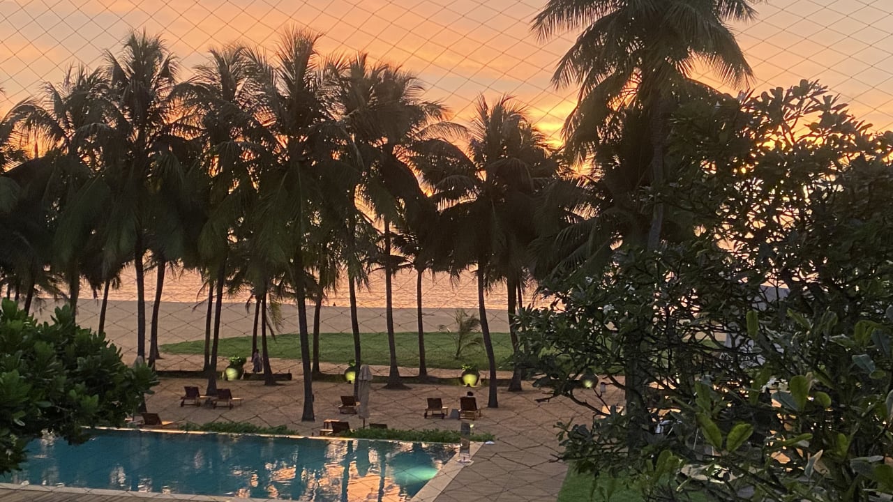 Pool Hotel Jetwing Beach