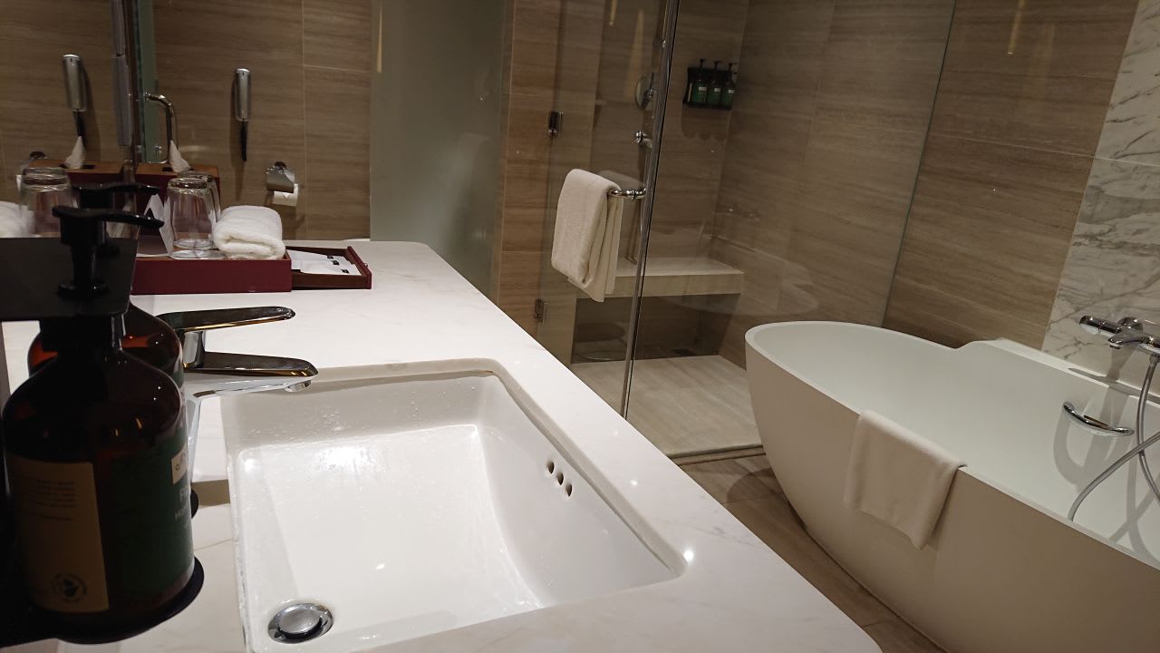 Zimmer Crowne Plaza Vientiane