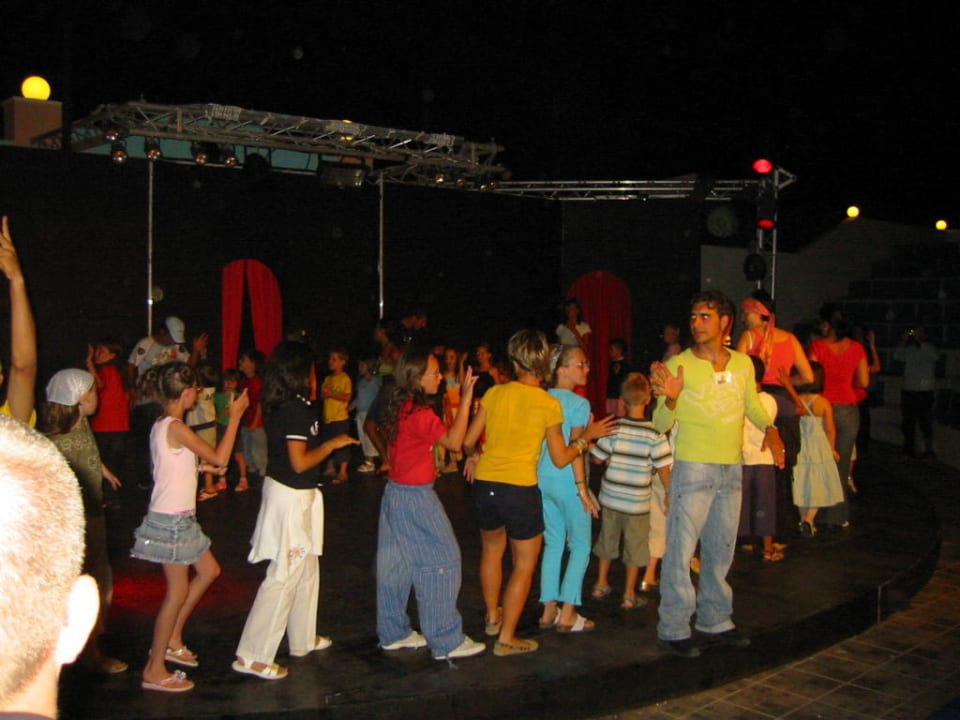 Minidisco für kleine und große Gäste Rodos Princess Beach Hotel & Spa