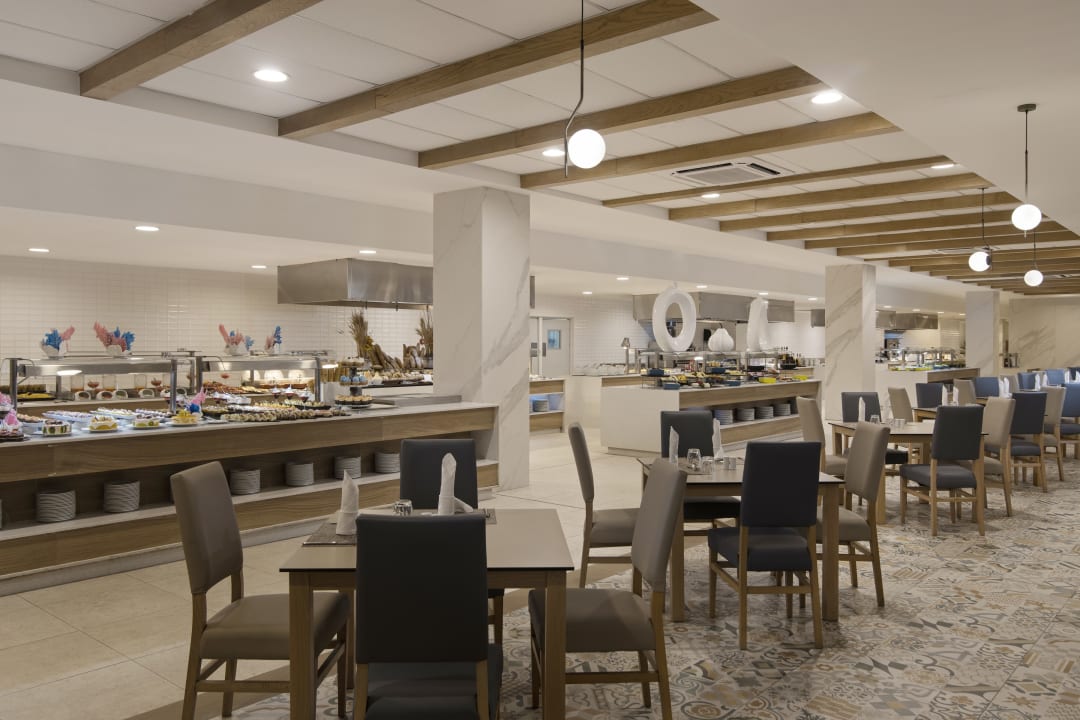 Gastro Serenade Punta Cana Beach & Spa resort