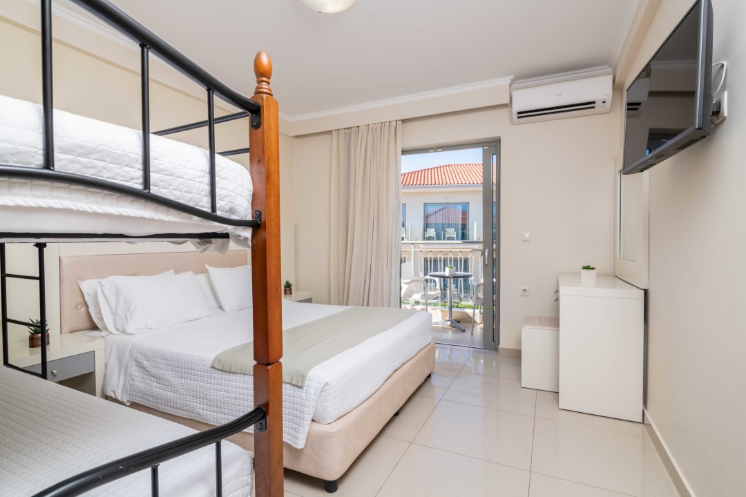 Zimmer Karras Grande Resort