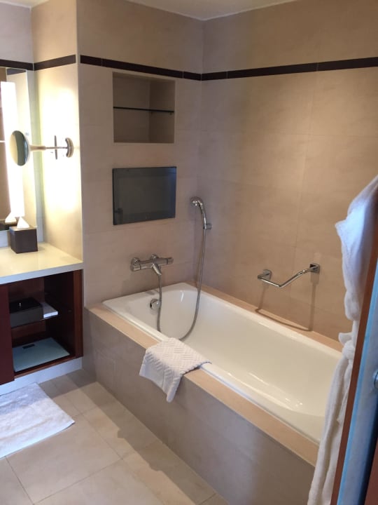 Badezimmer Hilton Bangalore Embassy GolfLinks