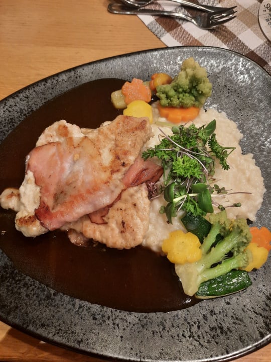 Gastro 1. Bier & Wohlfühlhotel Gut Riedelsbach