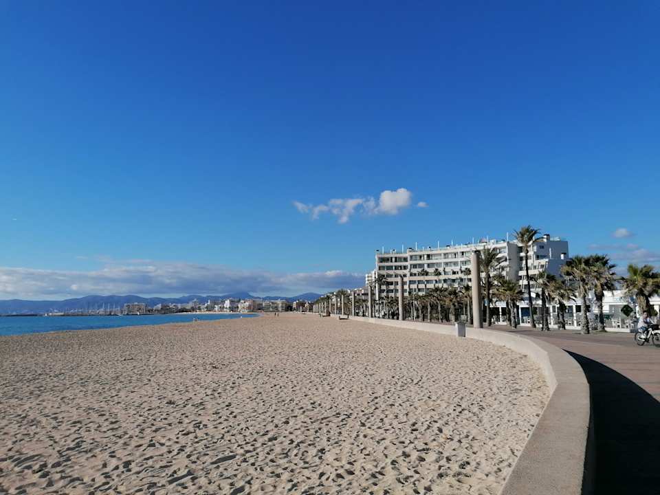 Außenansicht Aparthotel Fontanellas Playa