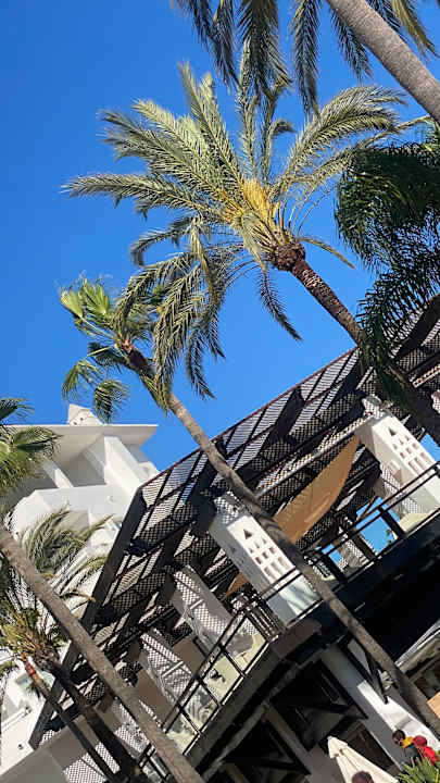 Pool H10 Estepona Palace