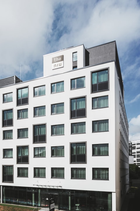 Außenansicht Holiday Inn - the niu, Form Stuttgart Feuerbach