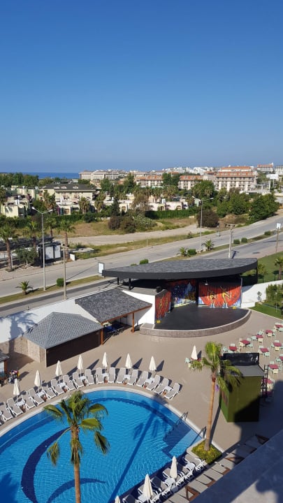 Blick aus 4. Stock Mary Hotel Side