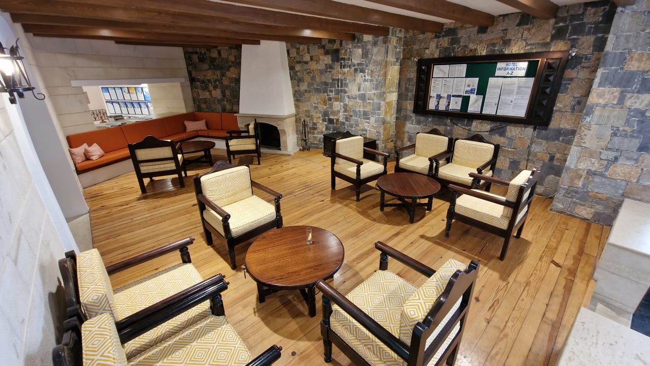 Lobby Apollonia Beach Resort & Spa