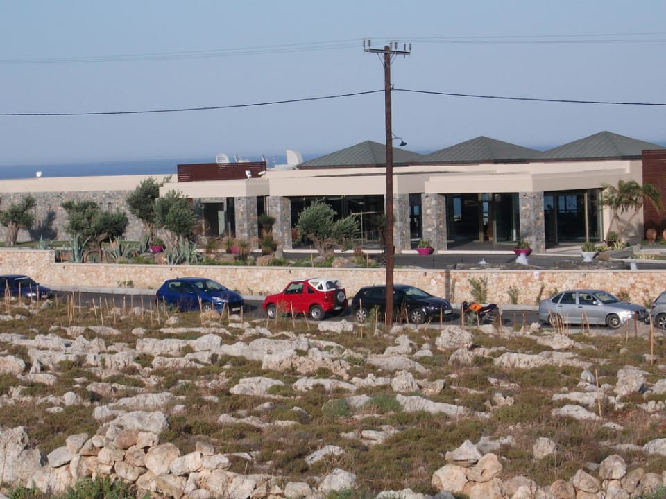 Blick von der Straße Aquagrand Artistic Luxury Beach Resort - Adults only