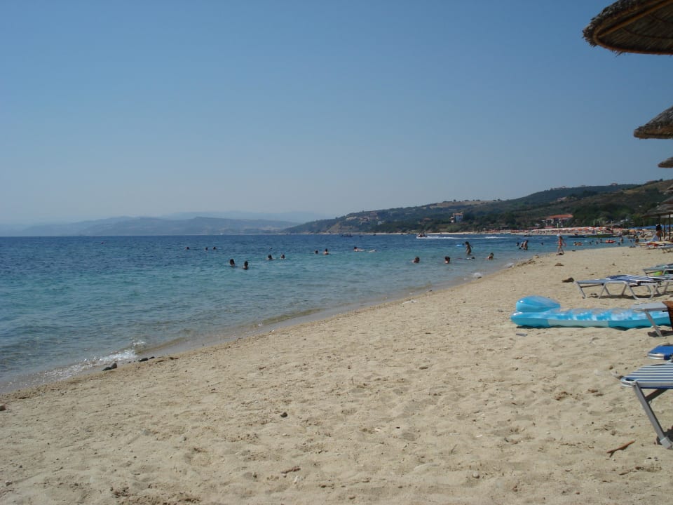 Am Strand Akrathos Beach Hotel
