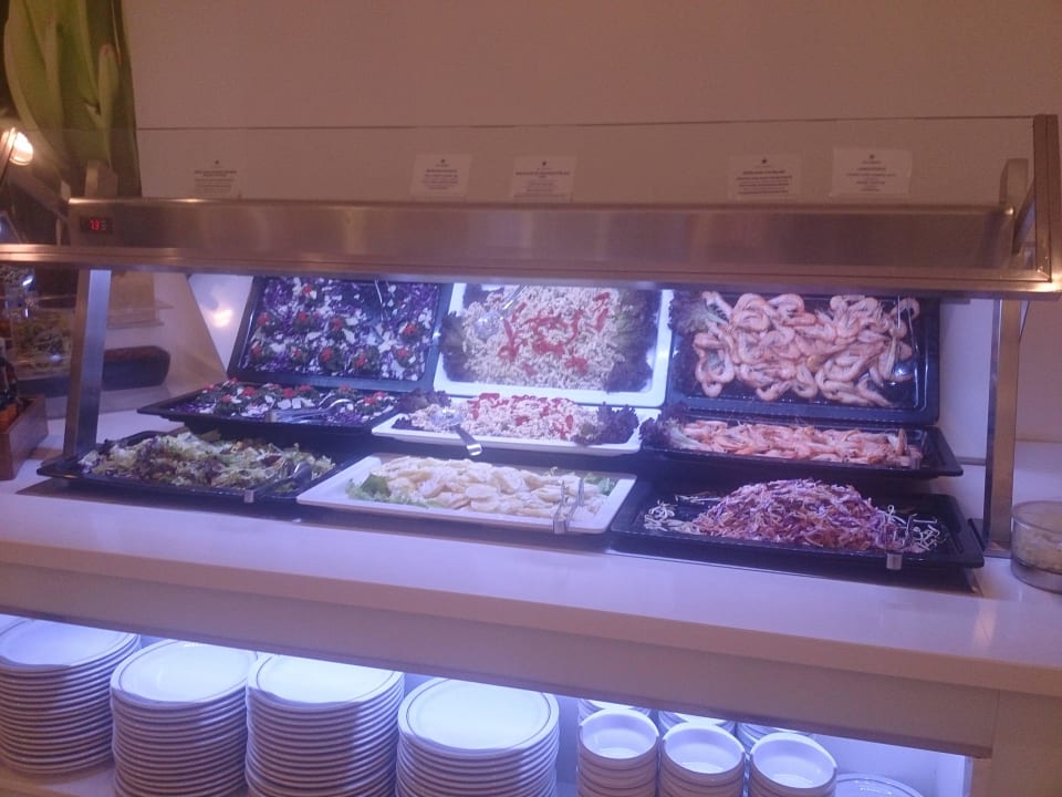 Buffet Iberostar Waves Bouganville Playa