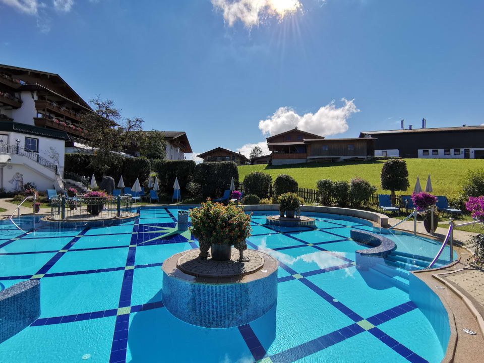 Pool Wohlfühlresort Peternhof