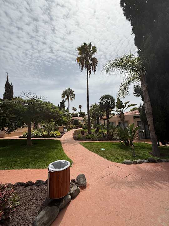 Gartenanlage allsun Hotel Esplendido