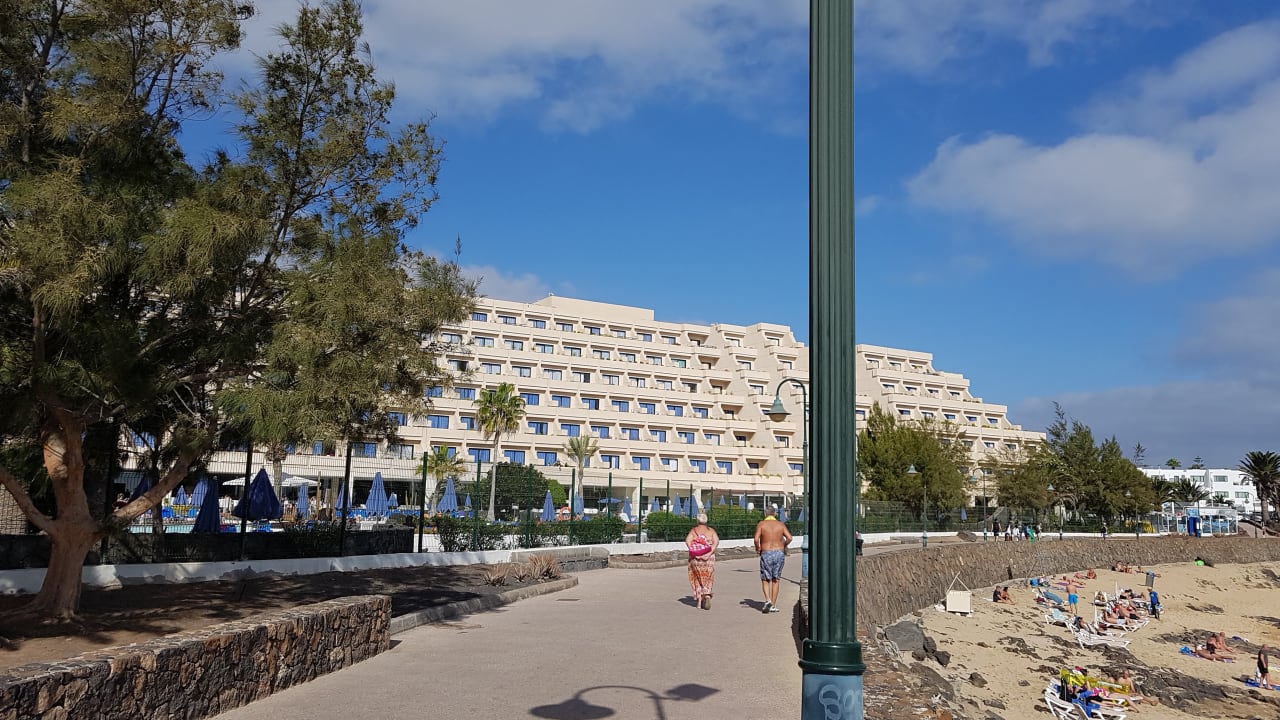 Außenansicht Hotel Grand Teguise Playa
