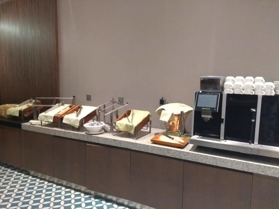 Gastro Wyndham Garden Ajman Corniche