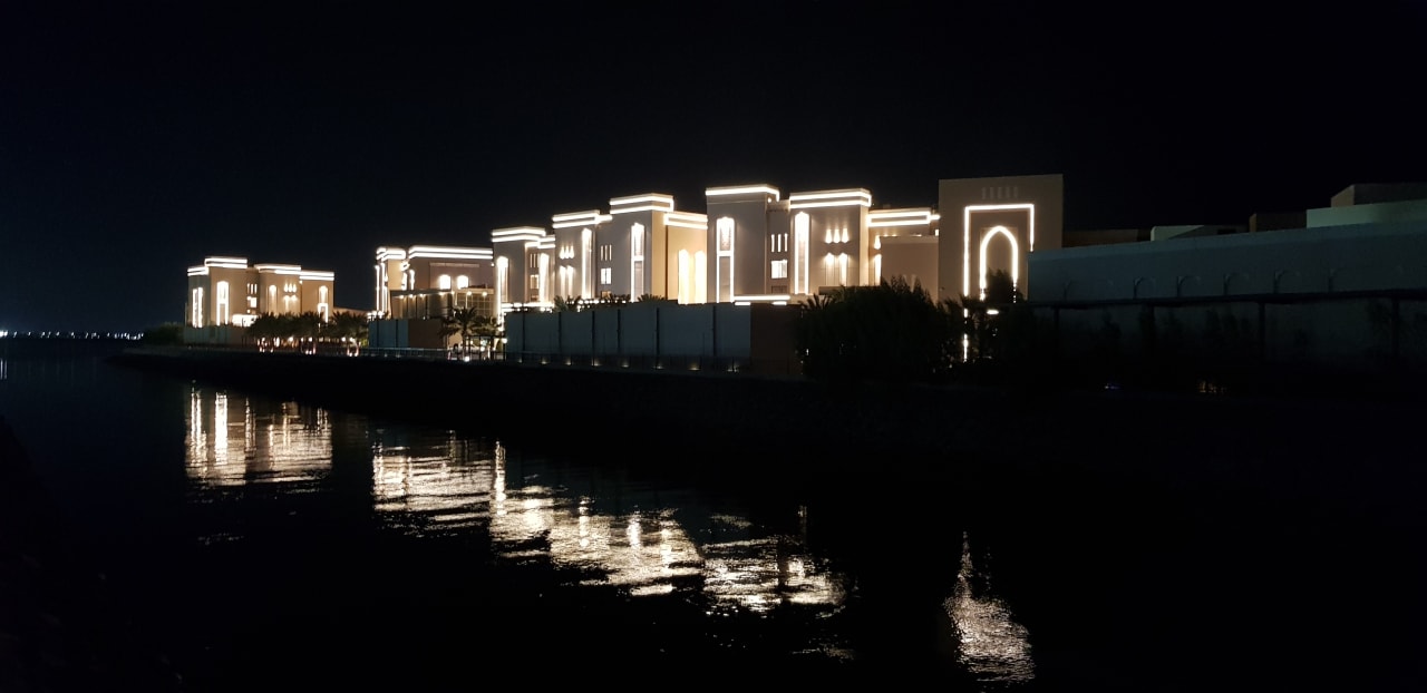 Außenansicht DoubleTree by Hilton Resort & Spa Marjan Island