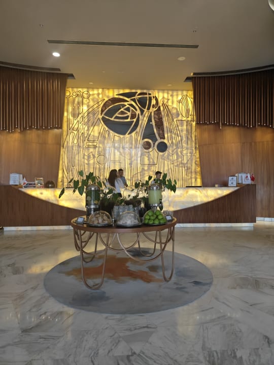 Lobby Side Star Elegance