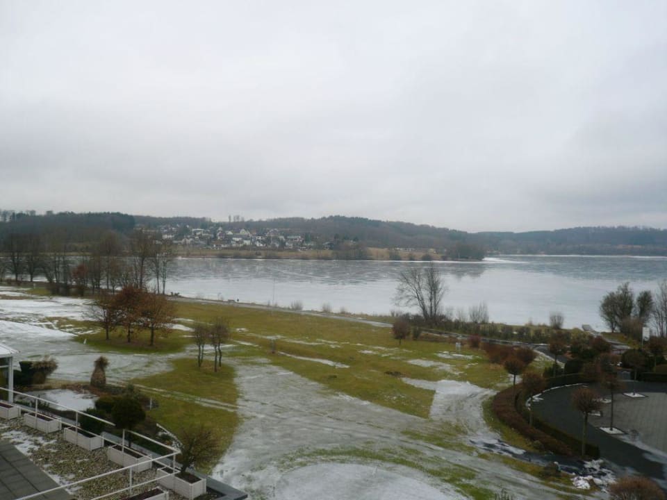 Zimmerausblick auf den Wiesensee Golf & Sporthotel Wiesensee