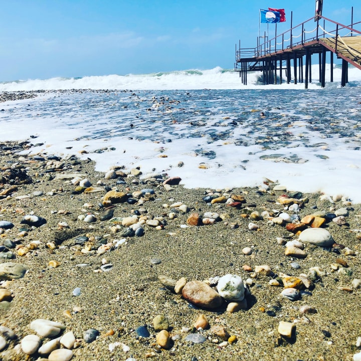 Strand Club Turtas Beach Hotel