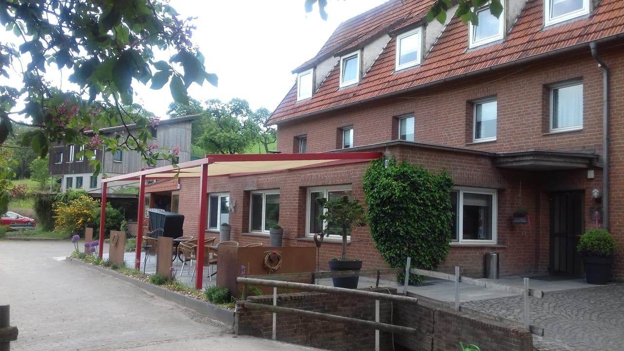 Außenansicht Pension Obermühle Beine
