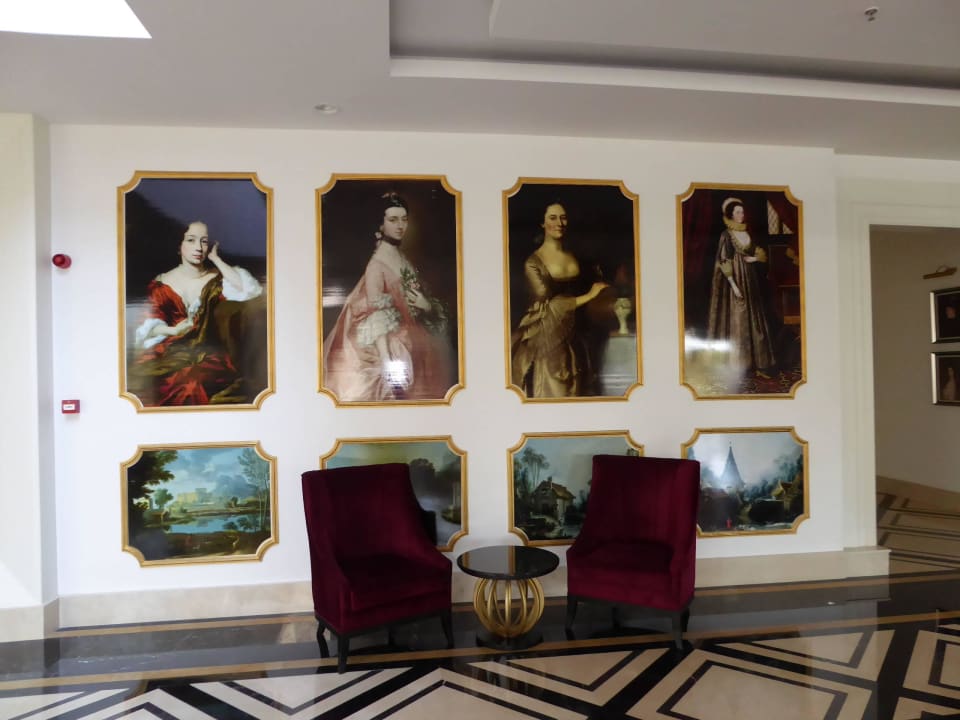 Lobby Mary Hotel Side