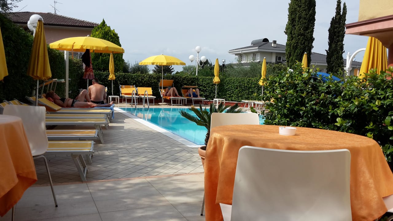Pool  Hotel Gardenia & Villa Charme