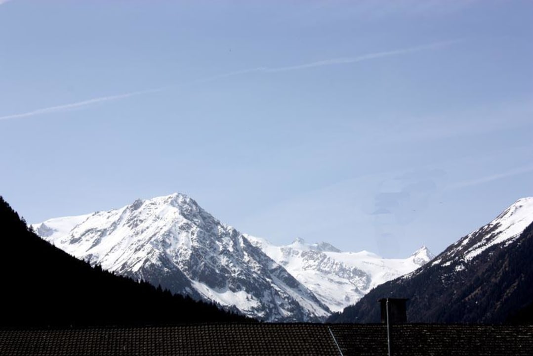 Blick vom Balkon auf den Gletscher Hotel Bergcristall