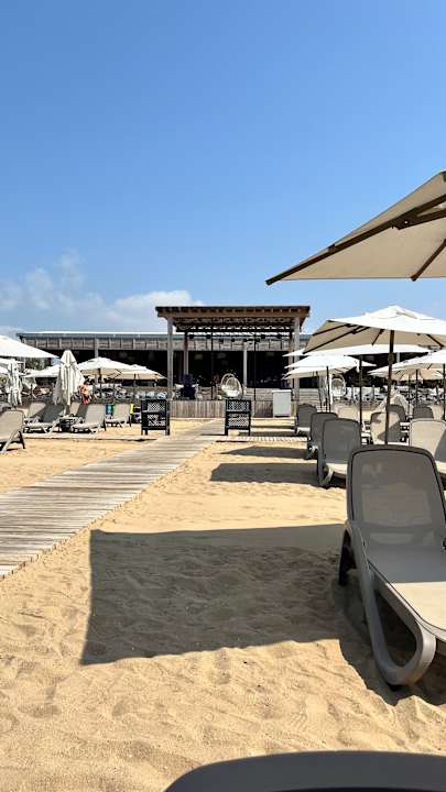 Strand Jacaranda Luxury Resort