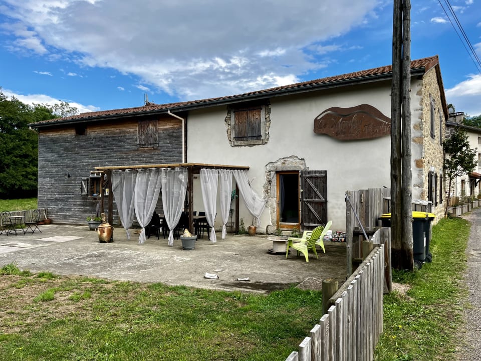 Außenansicht B&B Le Moulin de la Fortie