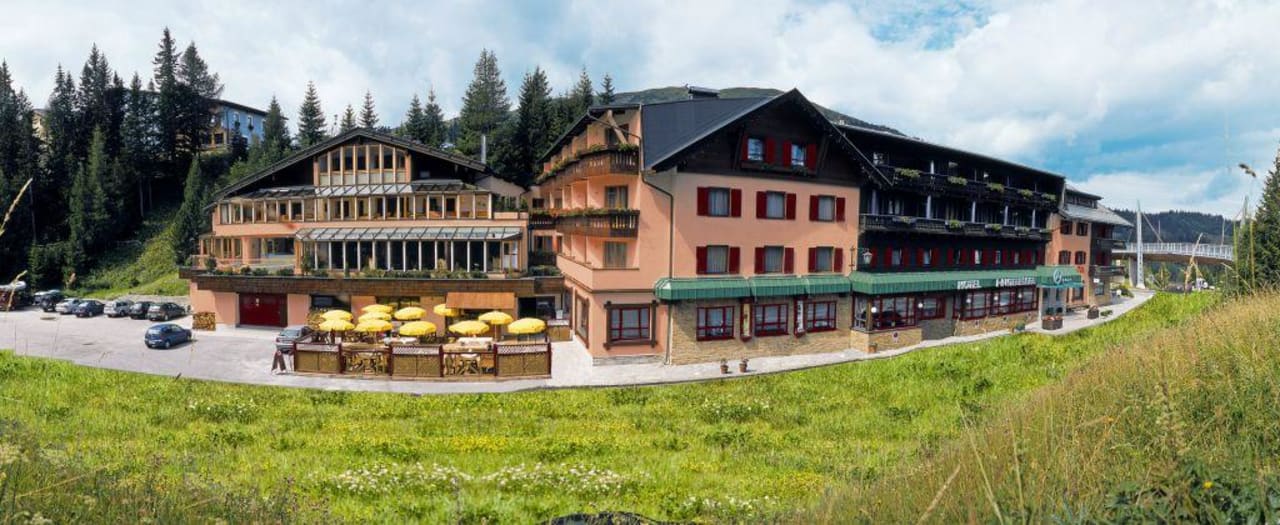 Hotelanschicht neu Familienhotel Hinteregger