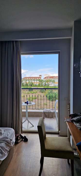 Zimmer Well Palace Side