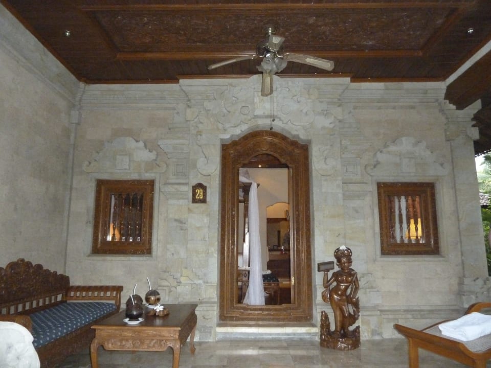 Zimmer von außen Hotel Matahari Beach Resort & Spa