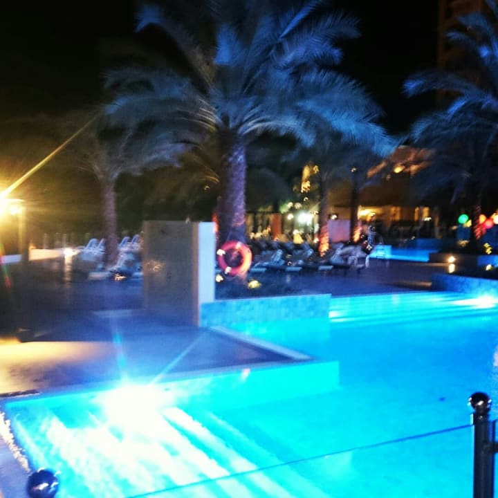 Pool DoubleTree by Hilton Resort & Spa Marjan Island