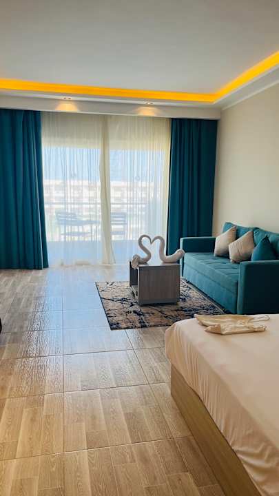 Zimmer Sirena Beach Resort & Spa