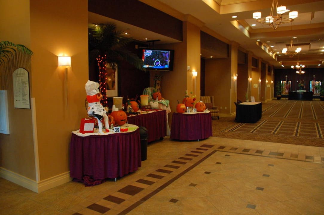 Empfangsbereich Crowne Plaza Hotel Melbourne Oceanfront