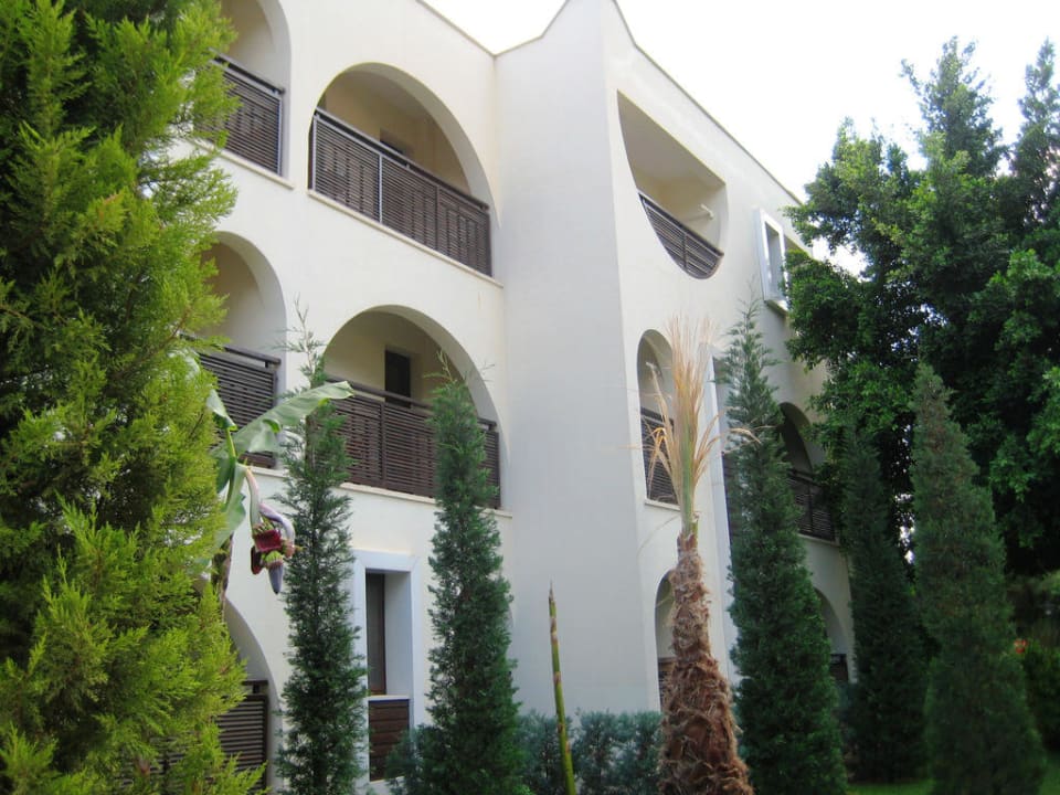 Block building Latanya Park Resort